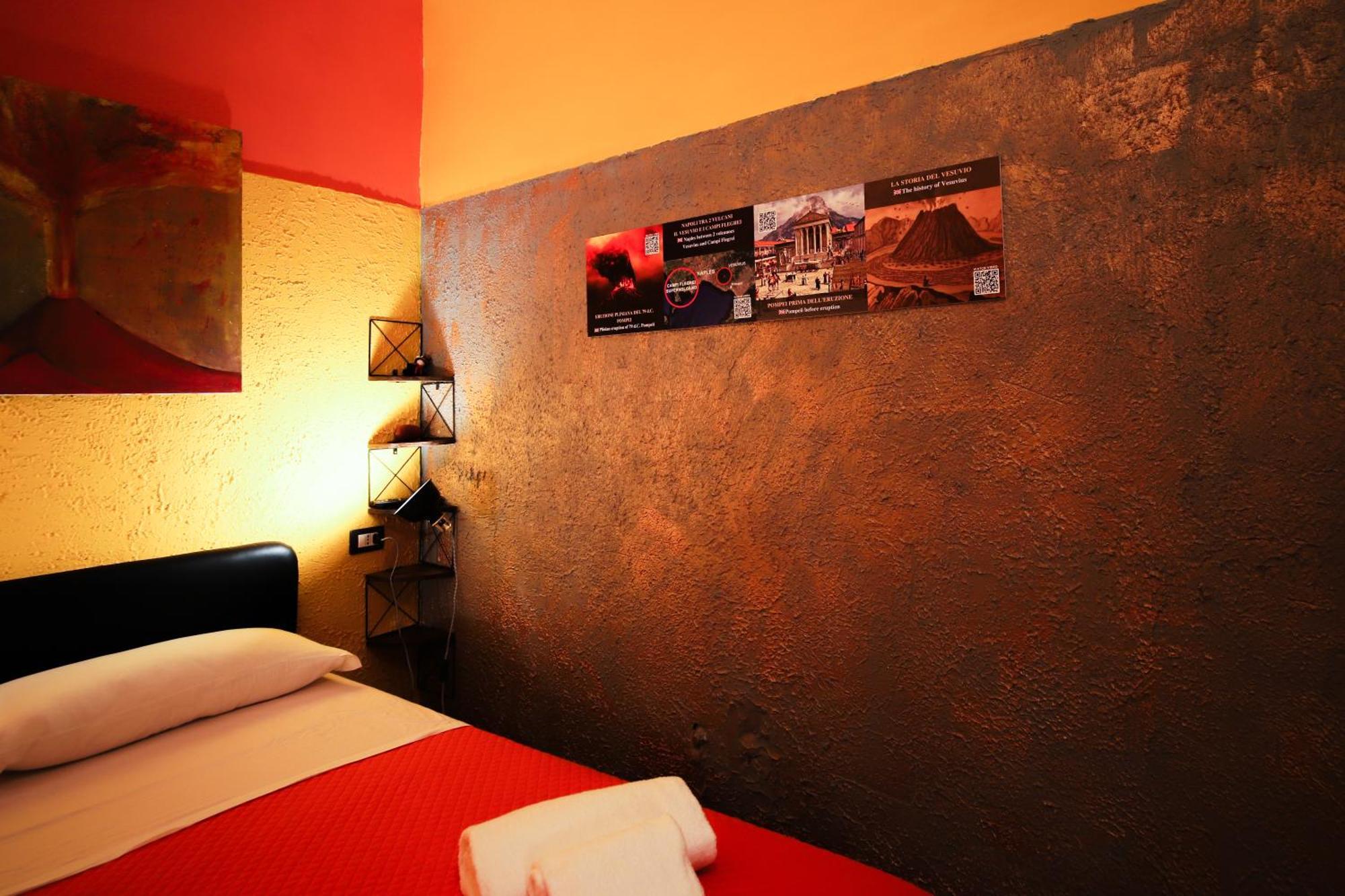 Casa Interattiva Naples'Secrets Bed & Breakfast Екстериор снимка